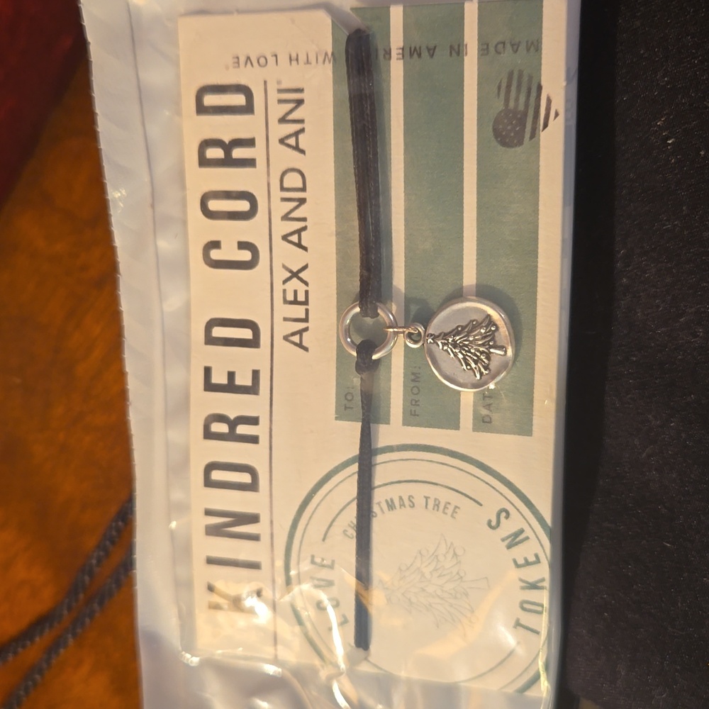 Nip - Alex And Ani Christmas Tree Kindred Black C… - image 2